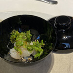 ウシマル - 鰻稚魚とトラフグ