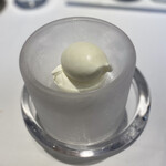 ウシマル - ミルクジェラートにヨーグルト