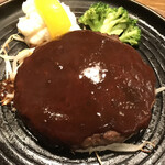 ビストロ エンドウ - ☆ランチメニューから…100%ビーフハンバーグ¥990＋税(サラダバー・ライス・パン・カレー食べ放題付き)