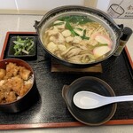 手打うどん 蔵 - 牛もつ鍋焼うどん、とりめし【2021.1】