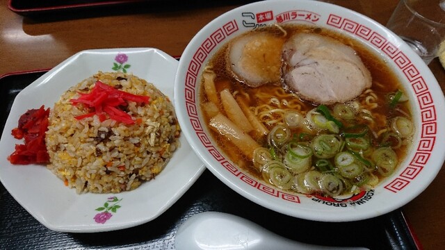 旭川ラーメン こぐまグループ 豊岡4条店 南永山 ラーメン 食べログ 旭川ラーメン こぐまグループ 豊岡4条店 南永山 ラーメン 食べログ