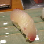 寿司割烹 小松 - ハマチ