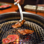 Kuroge Wagyuu Yakiniku Ushikuro - 