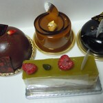 ロワゾー・ブルー - お土産でいただいたケーキ