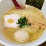 麺屋 正路 - とろ玉 鯛煮干らーめん