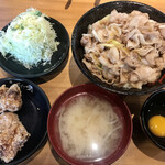 伝説のすた丼屋 - 