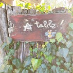 A TABLE ! - 