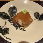 神保町 傳 - 平目と甘エビの梅肉和え