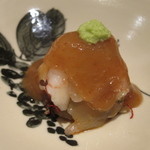 神保町 傳 - 平目と甘エビの梅肉和え