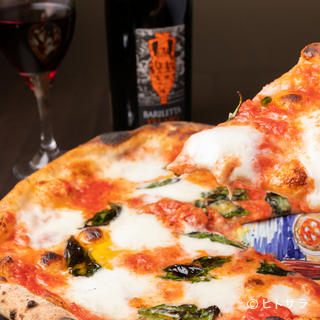 Pizzeria Napoletana Don Ciccio - 個性的なピッツァとお気に入りワインで女子会