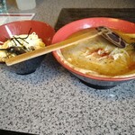 麺屋 麗和 - 料理写真:塩ラーメンとチャーマヨ丼