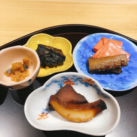 なかもと - おつまみ！鯖の塩辛だけでも飲める♪