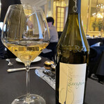 ガストロノミー ジョエル・ロブション - ■ジュラ地方の白ワイン、サヴァニャン
