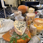 ガストロノミー ジョエル・ロブション - 感動！のチーズワゴン