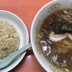 千勝亭 - 半チャーハン＋ラーメン ！