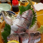 浜焼き海鮮居酒屋 大庄水産 - あじ  後づくりは骨天