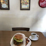 ベーカーバウンス - 『ゲットホットチリバーガー¥1600』