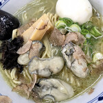 きくや - 牡蠣4つ