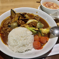 個室中華 頤和園 溜池山王店 - 