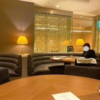 カントニーズ 燕 - 内観