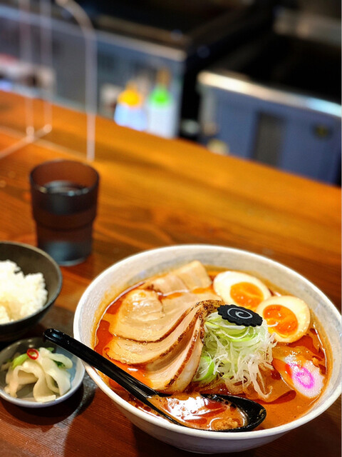 ラーメン ナルト 柏原店 勝川 jr ラーメン 食べログ