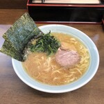 寿々喜家 - 中盛ラーメン　固め
