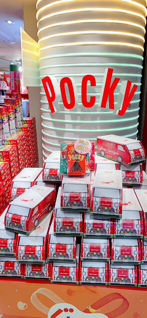 リトル大阪 ぐりこ や Ekimoなんば店 Littleosaka Omiyage Market 大阪難波 その他 食べログ