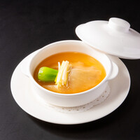 フカヒレの姿煮(吉切鮫の尾) 