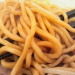 幻の中華そば加藤屋 百万遍 にぼ次朗 - 油そばの麺