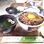 肉丼・玉子入り