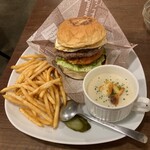 Jack37Burger - バリネスエッグバーガー 1,180円(税込) と 37セット 350円(税込)