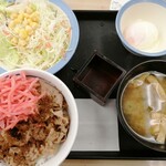 Matsuya - ミニ牛丼サラダ味噌汁半熟玉子　500円