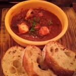 ピッコロジャルディーノ - タコのトマトソース煮込み