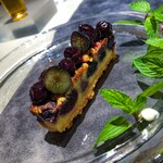 コミナセマコ - ・ブルーベリーのタルト ミントサラダ