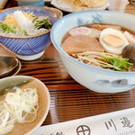 Kawabe - おかめそばとミニ釜揚げしらす丼 1350円（ランチ）