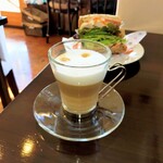 カフェ ルボア - ラテ・マキアート