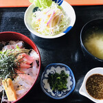 Osakanadokoro Koyama - 海鮮丼＝７８０円 税込