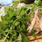 湯の岳庵 - 鰻のしゃぶしゃぶのお野菜はクレソンとネギとゴボウ