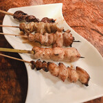 Yakidori Dainingu Issui - 