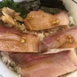 Mekiki no ginji - 寒鰤丼のアップ
