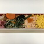 Kinokuniya Antore - (料理)鮭いくら飯弁当③