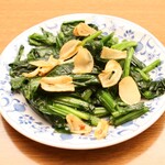 ディープ - ほうれん草とニンニク炒め