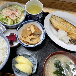 お一人様ok 東新宿駅でおすすめの定食 食堂をご紹介 食べログ お一人様ok 東新宿駅でおすすめの定食 食堂をご紹介 食べログ