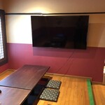 醸し家ダイニング - 65インチのモニターも設置スポーツ後の動画見ることができます