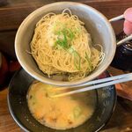 博多ラーメン つる - 博多ラーメン　680円