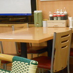 Matsuya - テーブル席