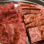 和牛放題の殿堂 秋葉原 肉屋横丁 焼肉 - 