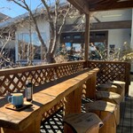 가루이자와 배이센쇼 - 테라스 좌석에서는 강아지와 고양이도 함께 즐길 수 있습니다.