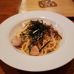 イタリアン居酒屋 にんたま屋台 - イカと明太子のパスタ。