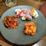 ザータル - おまかせ前菜３種盛り(1000)